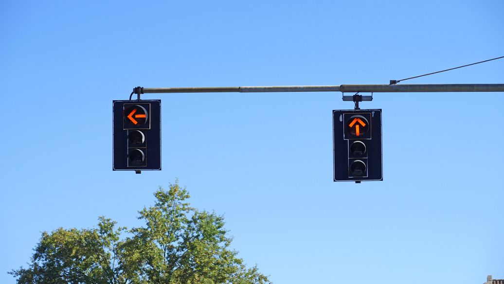 交通信号灯灯杆为什么要用热镀锌